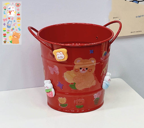 Round Metal Desk Cup